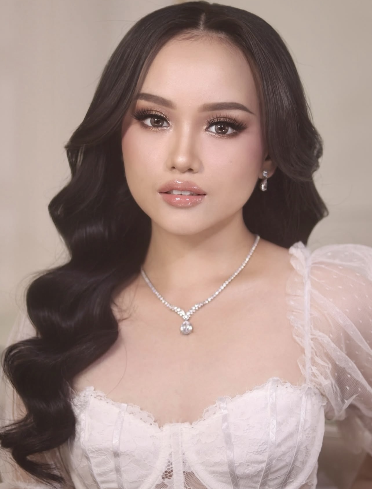 Graduate work by Anggi Putri